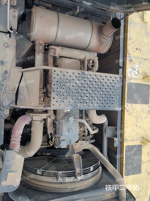 发动机整体俯视（整机外观）