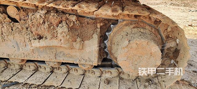 单侧履带整体（整机外观）