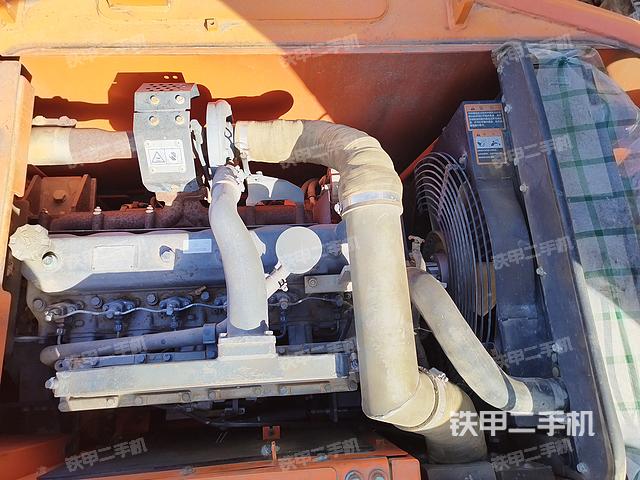 发动机整体俯视（整机外观）