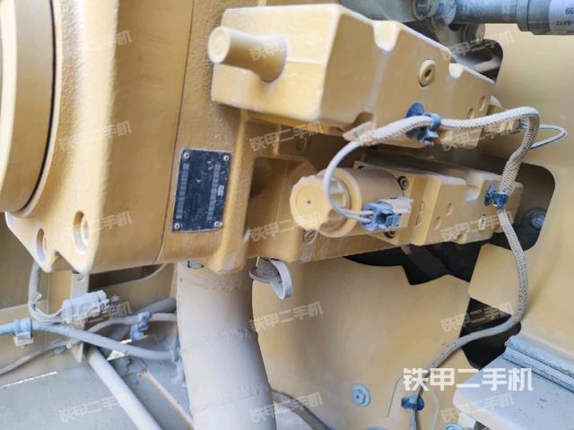 液压泵斜45 左（大件舱室）