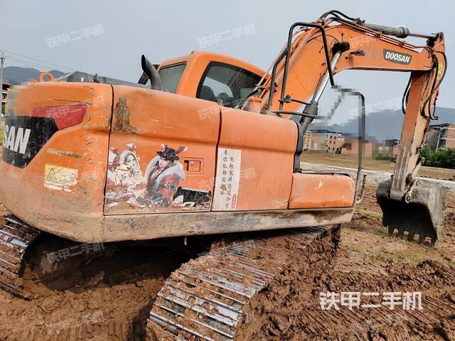 整机右后45°（整机外观）