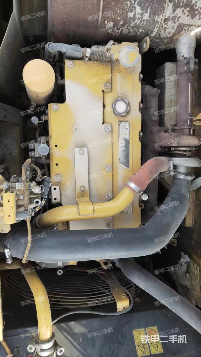 发动机整体俯视（整机外观）