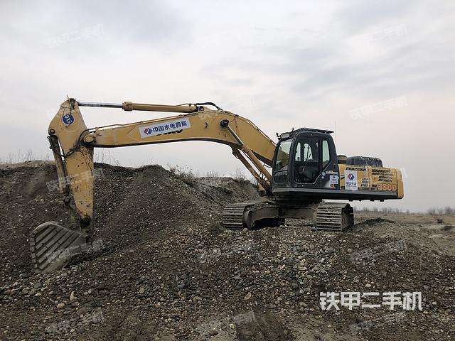 驾驶室整体（整机外观）