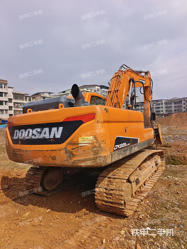 整机右后45°（整机外观）