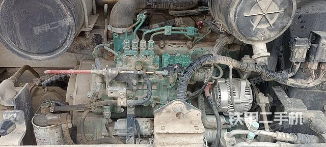 发动机整体俯视（整机外观）