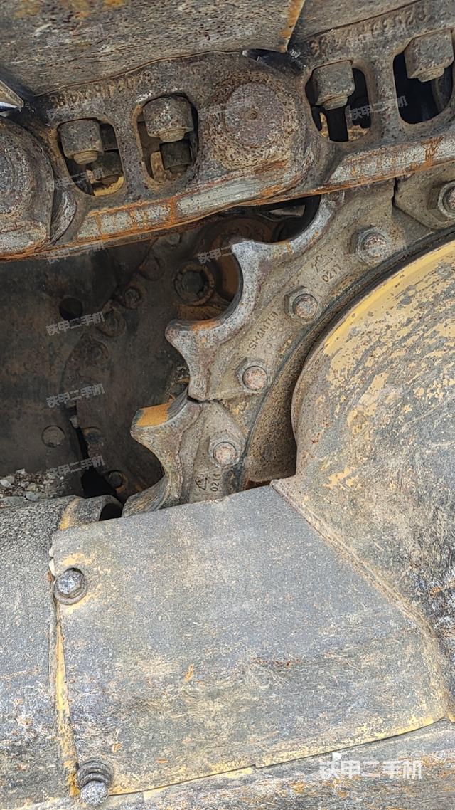 驾驶室操作台（设备外观及核心部件）