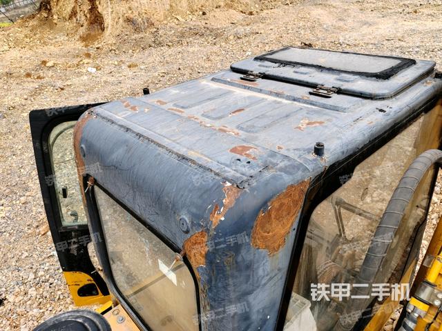 驾驶室顶部俯视（上车部件）