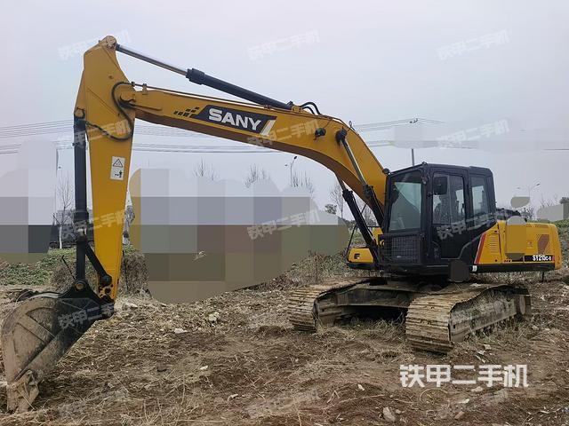 三一重工SY215C挖掘机