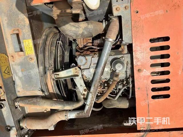 发动机整体俯视（整机外观）