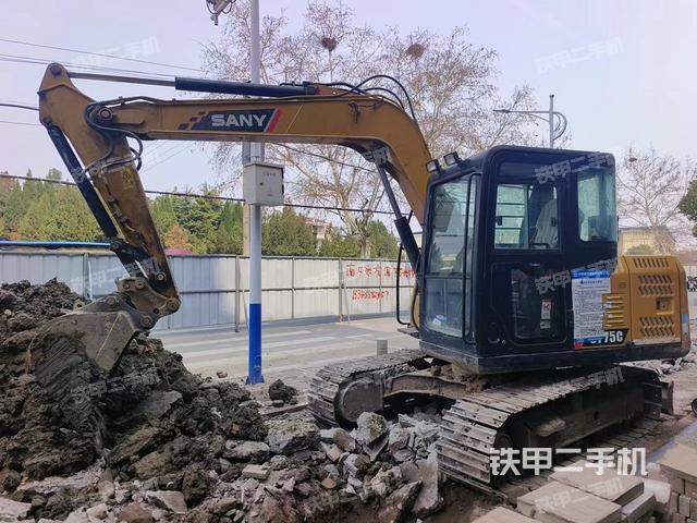 三一重工SY75C挖掘机