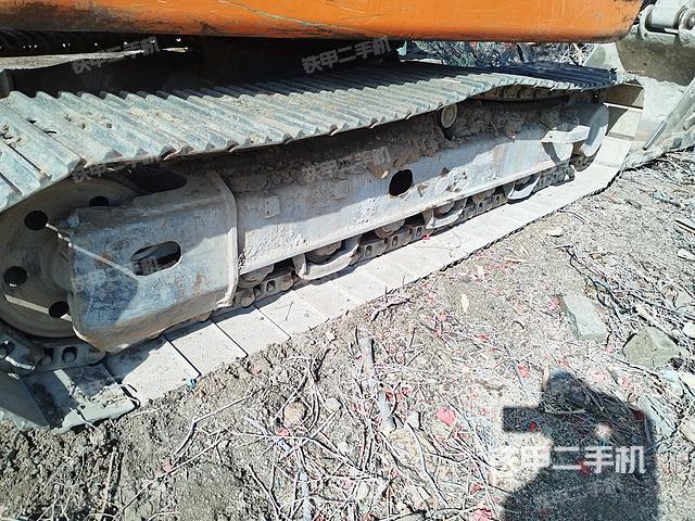 单侧履带整体（整机外观）