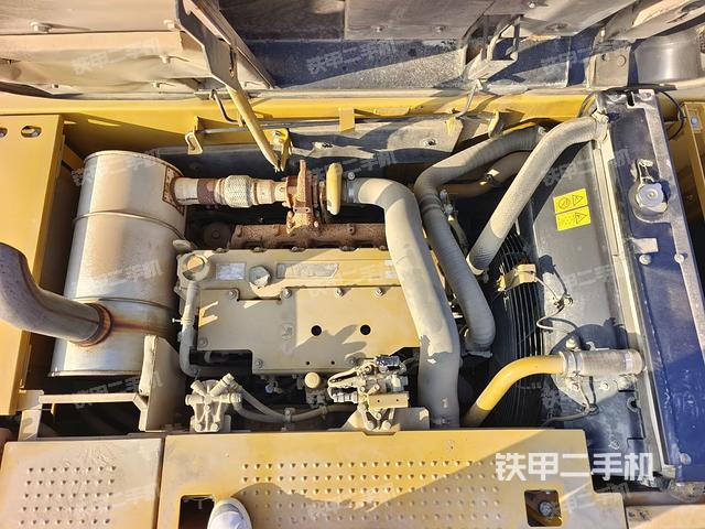 发动机整体俯视（整机外观）