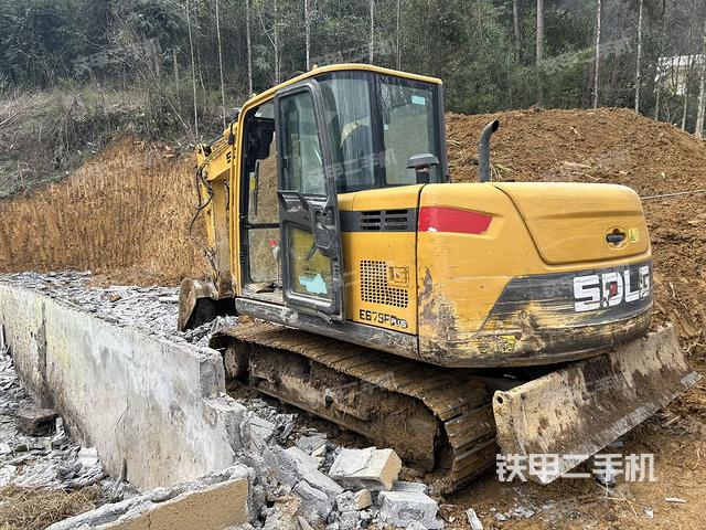 整机右后45°（整机外观）