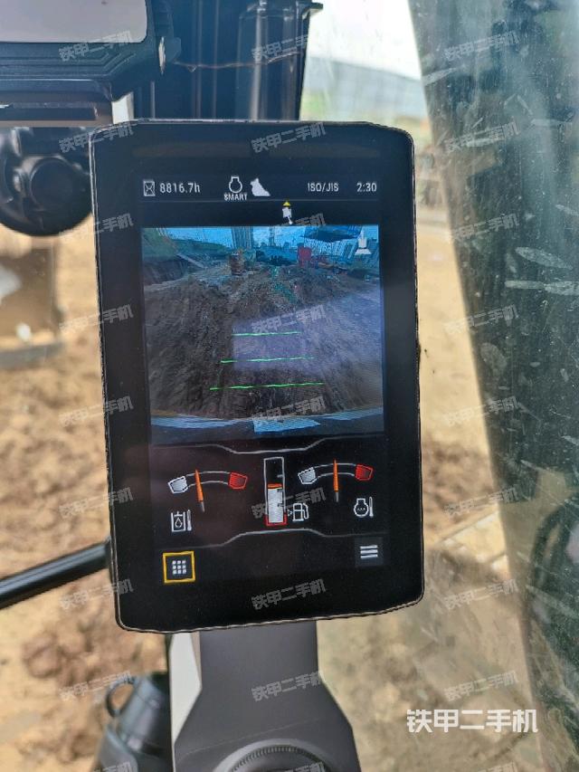 显示屏 （驾驶室部分）