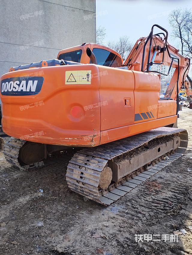 整机右后45°（整机外观）