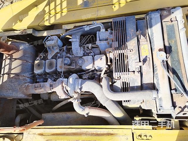 发动机整体俯视（整机外观）