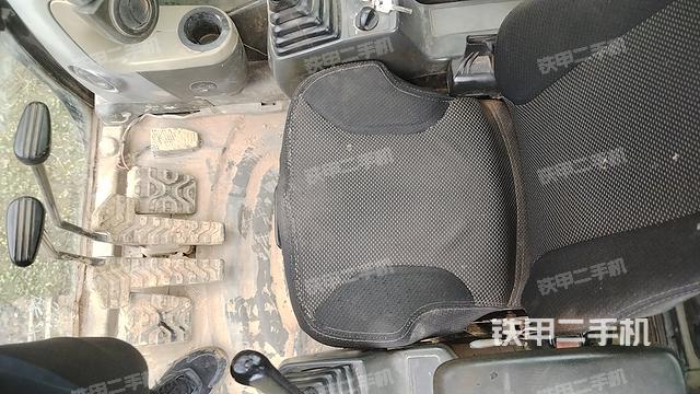 驾驶室整体（整机外观）