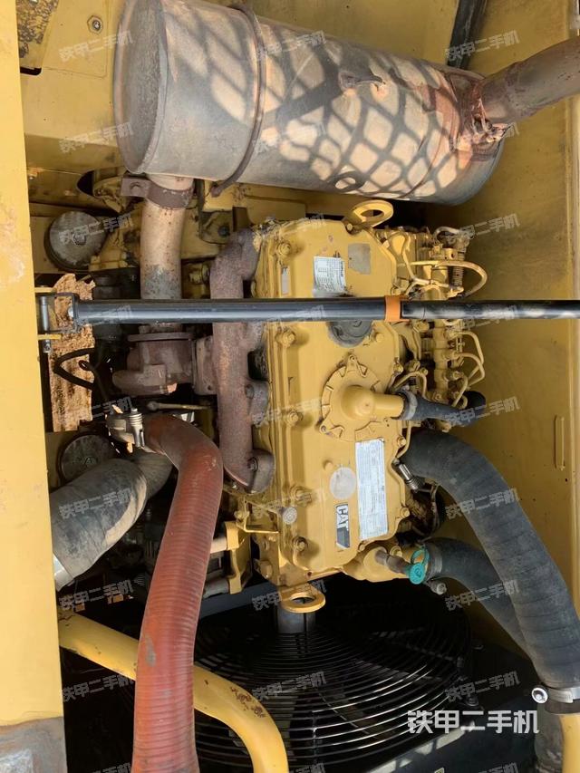 发动机整体俯视（整机外观）