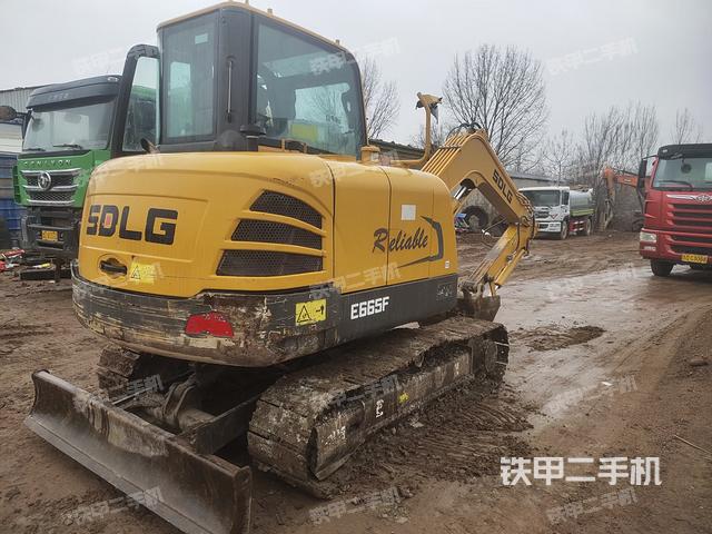 整机右后45°（整机外观）