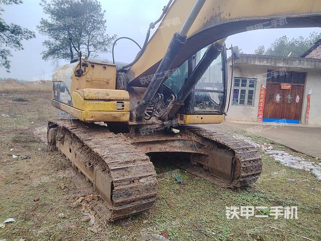 卡特彼勒329D挖掘机