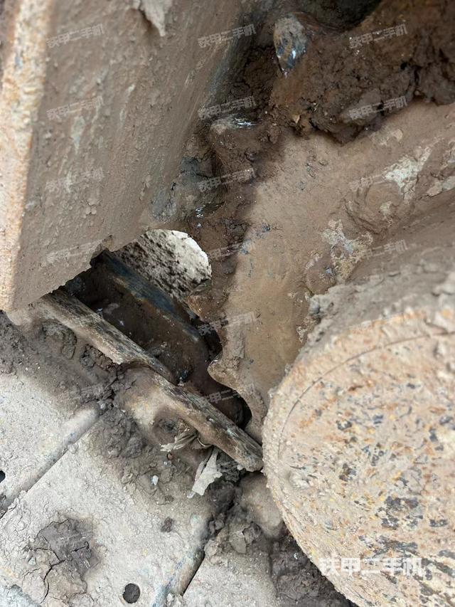 单侧履带整体（整机外观）