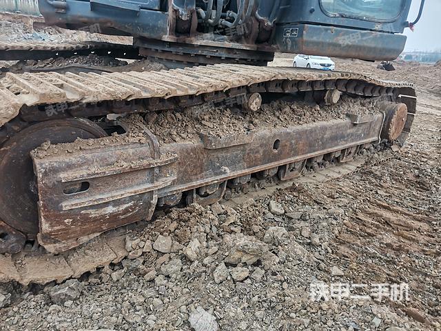 单侧履带整体（整机外观）