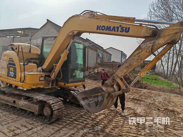 驾驶室整体（整机外观）