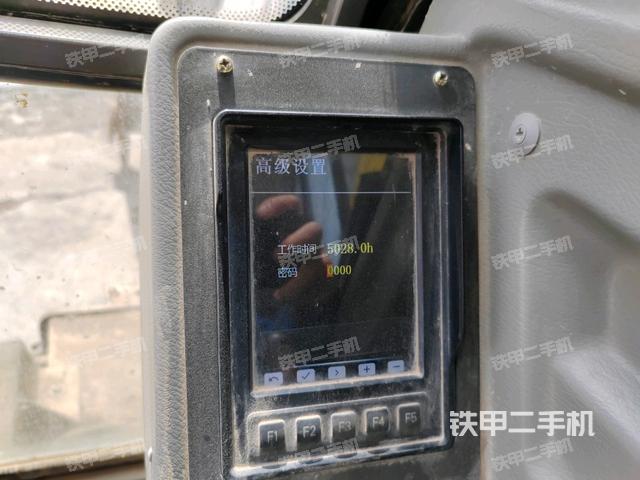 小時(shí)表(駕駛室部分) 小時(shí)表(駕駛室部分)