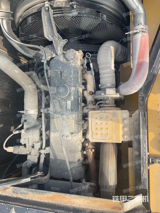 发动机整体俯视（整机外观）