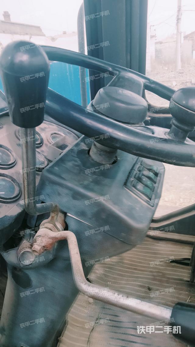 驾驶室工作台（整机外观及大件）