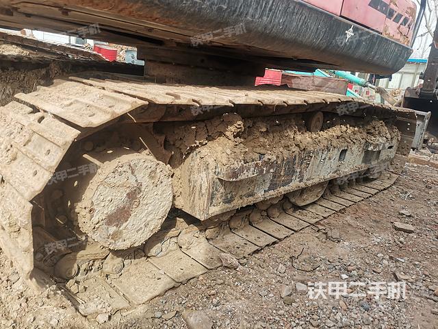 单侧履带整体（整机外观）