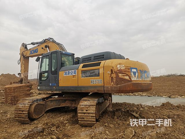 驾驶室整体（整机外观）