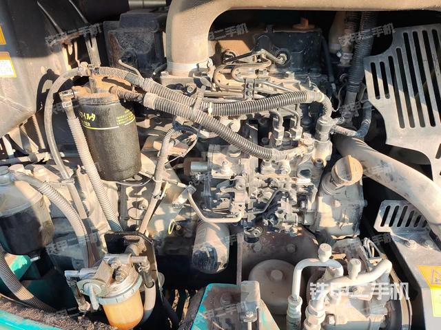 发动机整体俯视（整机外观）