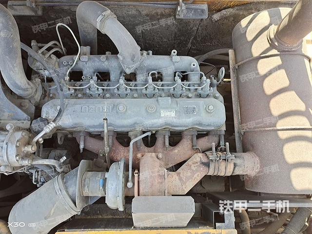 发动机整体俯视（整机外观）