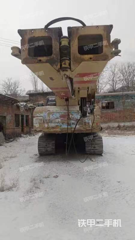 整机右后45°（设备外观及核心部件）