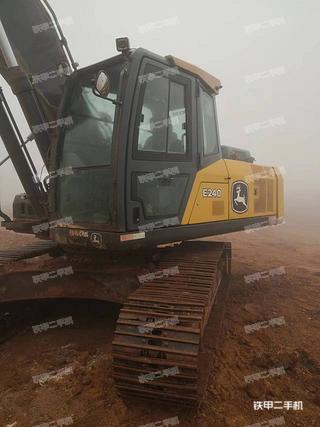 广西-百色市二手约翰迪尔E240挖掘机实拍照片