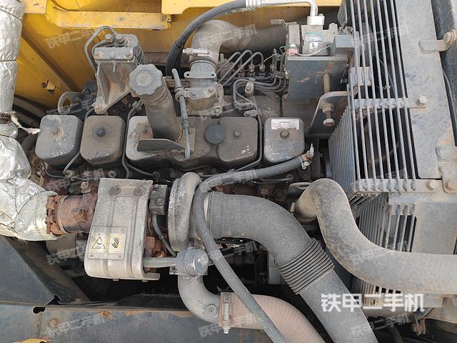 发动机整体俯视（整机外观）