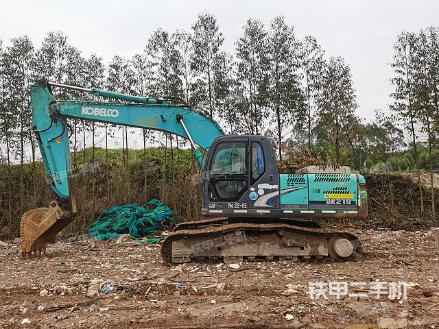 神鋼SK210LC-8挖掘機