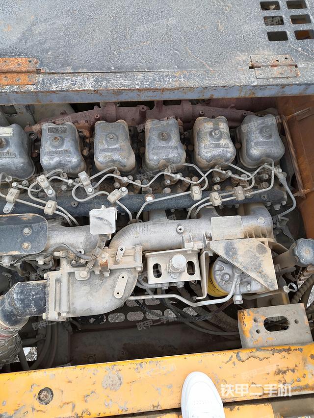 发动机整体俯视（整机外观）