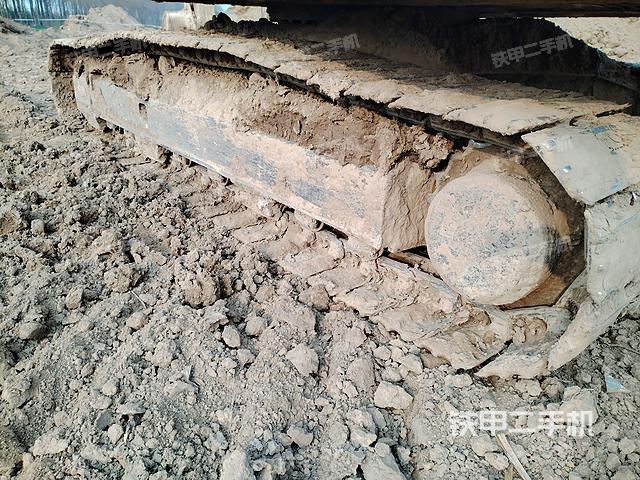 单侧履带整体（整机外观）