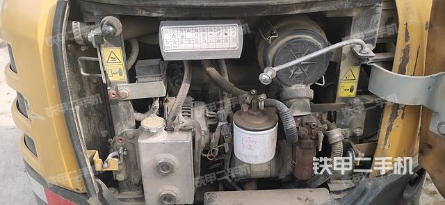 发动机整体俯视（整机外观）