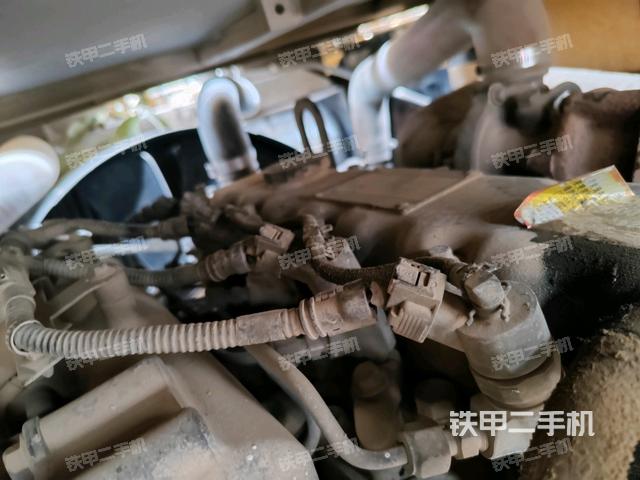 發(fā)動(dòng)機(jī)室(上車部件) 發(fā)動(dòng)機(jī)室(上車部件)