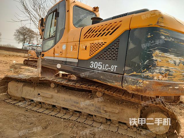 现代R275LC-9T挖掘机