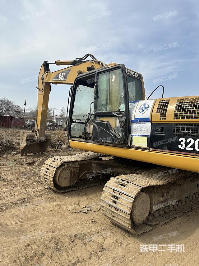 驾驶室整体（整机外观）