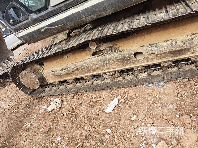 单侧履带整体（整机外观）