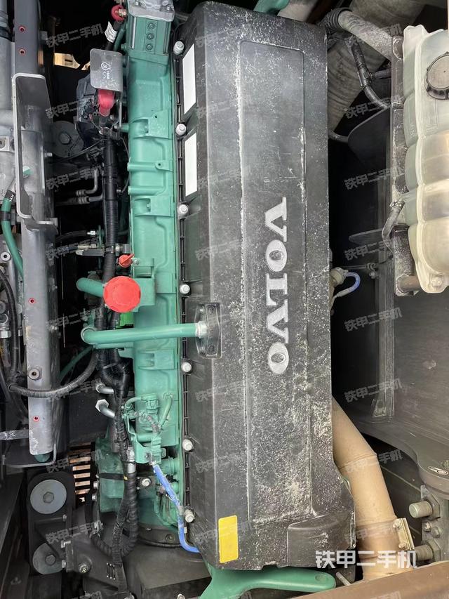 发动机整体俯视（整机外观）