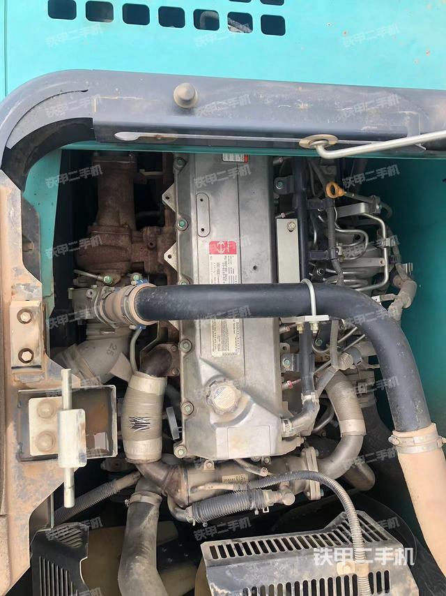 发动机整体俯视（整机外观）