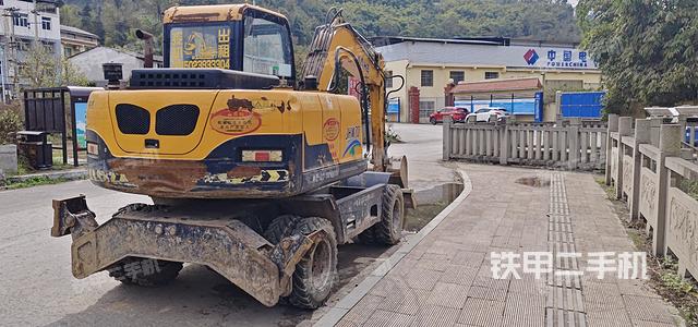 整机右后45°（整机外观）