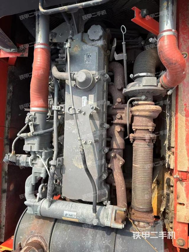 发动机整体俯视（整机外观）