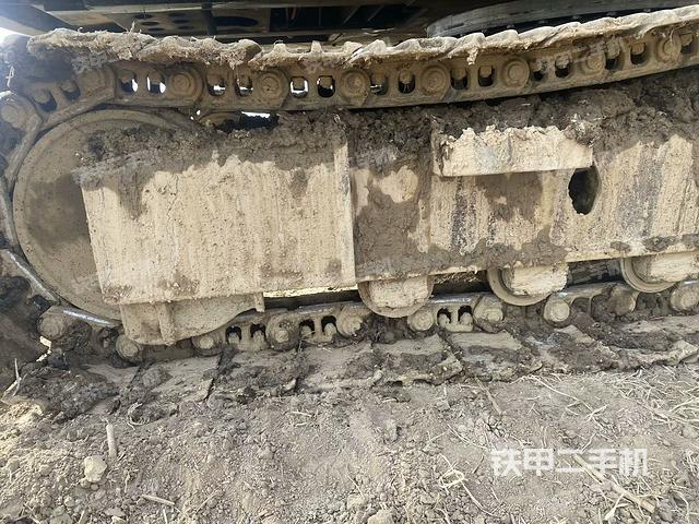 单侧履带整体（整机外观）